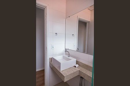 Casa à venda com 160m², 3 quartos e 1 vaga Casa à venda com 160m², 3 quartos e 1 vagaBanheiro Social 2