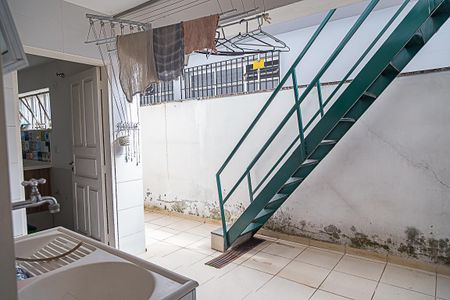 Casa à venda com 160m², 3 quartos e 1 vaga Casa à venda com 160m², 3 quartos e 1 vagaÁrea de Serviço