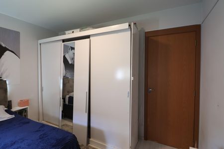 Apartamento à venda com 47m², 2 quartos e 1 vagaQuarto 2