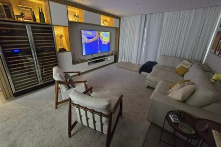 Apartamento à venda com 185m², 3 quartos e 1 vaga