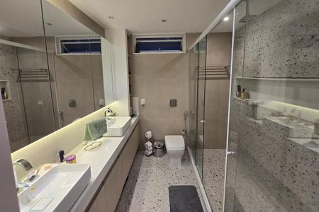 Apartamento à venda com 185m², 3 quartos e 1 vaga