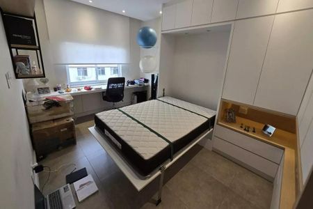 Apartamento à venda com 185m², 3 quartos e 1 vaga