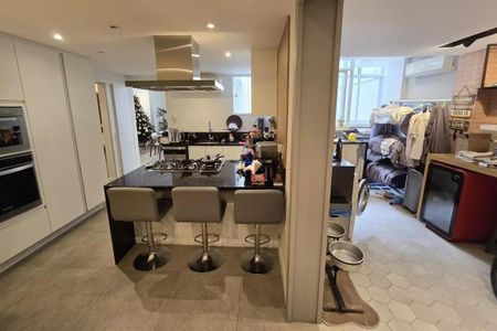 Apartamento à venda com 185m², 3 quartos e 1 vaga