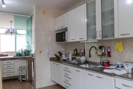 Apartamento à venda com 140m², 3 quartos e 2 vagasCozinha
