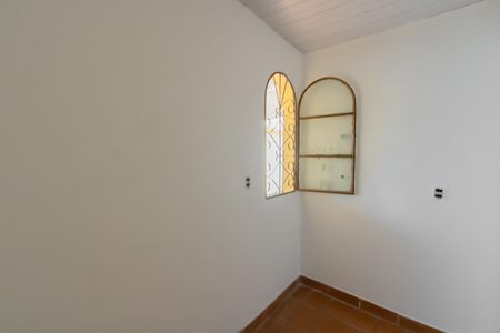 Casa para alugar com 45m², 2 quartos e sem vaga Casa para alugar com 45m², 2 quartos e sem vagaQuarto 1