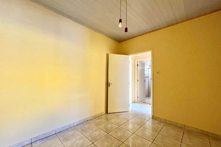 Casa à venda com 200m², 3 quartos e 4 vagas Casa à venda com 200m², 3 quartos e 4 vagasQuarto 1
