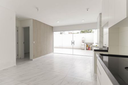 Apartamento à venda com 80m², 2 quartos e 1 vagaSala