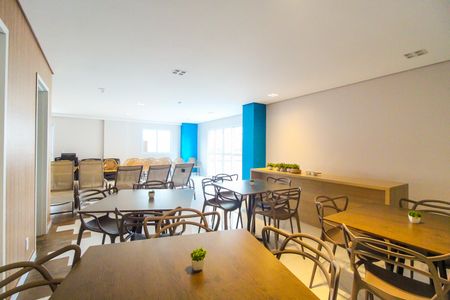 Apartamento à venda com 80m², 2 quartos e 1 vagaÁrea Comum - Salão de Festas