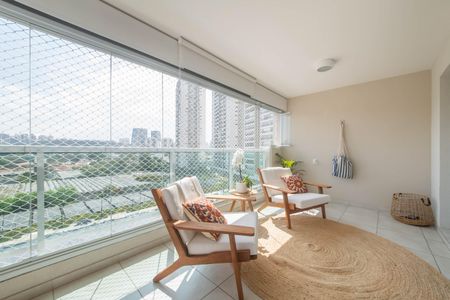 Apartamento à venda com 92m², 2 quartos e 2 vagasVaranda