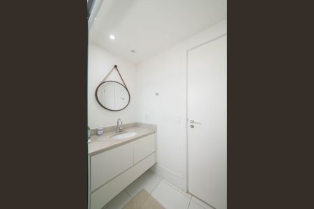 Apartamento à venda com 92m², 2 quartos e 2 vagasBanheiro da Suíte 2