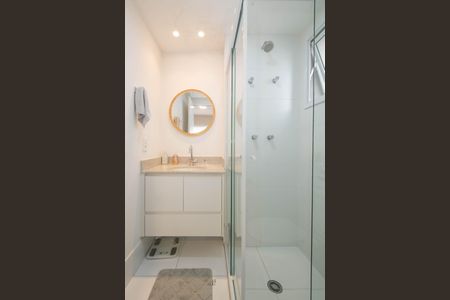 Apartamento à venda com 92m², 2 quartos e 2 vagasBanheiro da Suíte 1