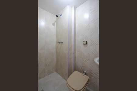 Apartamento à venda com 85m², 2 quartos e 1 vaga Apartamento à venda com 85m², 2 quartos e 1 vagaBanheiro de serviço