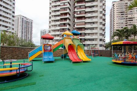 Apartamento à venda com 85m², 2 quartos e 1 vaga Apartamento à venda com 85m², 2 quartos e 1 vagaÁrea comum - Playground