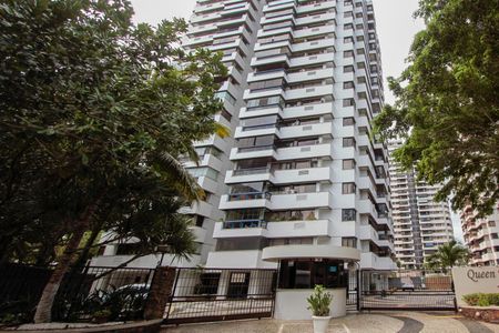 Apartamento à venda com 85m², 2 quartos e 1 vaga Apartamento à venda com 85m², 2 quartos e 1 vagaFachada