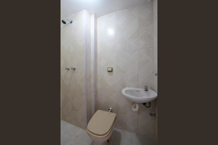 Apartamento à venda com 85m², 2 quartos e 1 vaga Apartamento à venda com 85m², 2 quartos e 1 vagaBanheiro de serviço