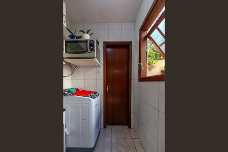 Casa de condomínio à venda com 229m², 3 quartos e 2 vagas Casa de condomínio à venda com 229m², 3 quartos e 2 vagasÁrea de Serviço