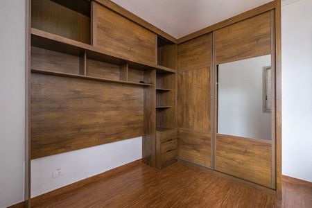 Apartamento à venda com 97m², 3 quartos e 1 vagaQuarto 2