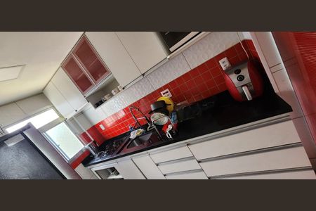 Apartamento à venda com 49m², 2 quartos e 2 vagas Apartamento à venda com 49m², 2 quartos e 2 vagasCozinha