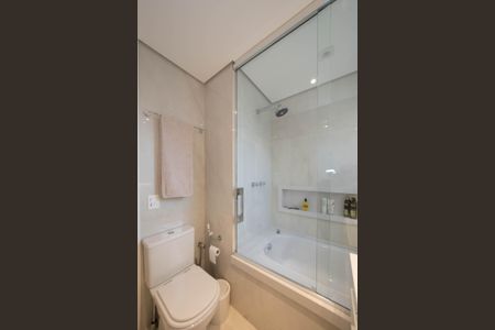 Apartamento à venda com 139m², 3 quartos e 2 vagas Apartamento à venda com 139m², 3 quartos e 2 vagasBanheiro da Suíte 3