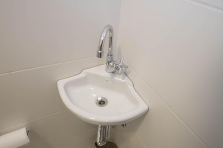 Apartamento à venda com 139m², 3 quartos e 2 vagas Apartamento à venda com 139m², 3 quartos e 2 vagasBanheiro de Serviço