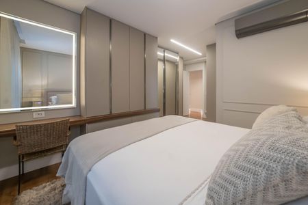 Apartamento à venda com 139m², 3 quartos e 2 vagas Apartamento à venda com 139m², 3 quartos e 2 vagasSuíte 3