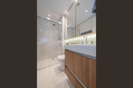 Apartamento à venda com 139m², 3 quartos e 2 vagas Apartamento à venda com 139m², 3 quartos e 2 vagasBanheiro da Suíte 2