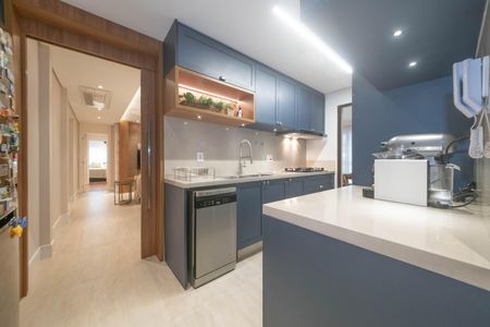 Apartamento à venda com 139m², 3 quartos e 2 vagas Apartamento à venda com 139m², 3 quartos e 2 vagasCozinha