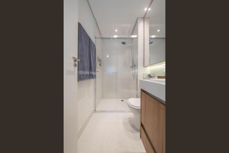 Apartamento à venda com 139m², 3 quartos e 2 vagas Apartamento à venda com 139m², 3 quartos e 2 vagasBanheiro da Suíte 2