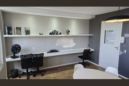 Apartamento à venda com 45m², 2 quartos e 1 vaga