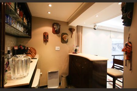 Casa à venda com 830m², 4 quartos e 4 vagasÁrea comum