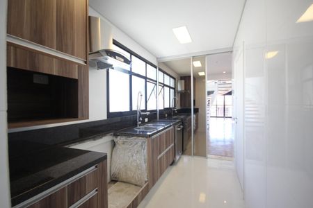 Apartamento à venda com 314m², 3 quartos e 3 vagas Apartamento à venda com 314m², 3 quartos e 3 vagasFoto 07