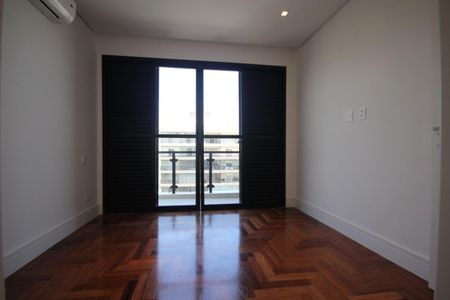 Apartamento à venda com 314m², 3 quartos e 3 vagas Apartamento à venda com 314m², 3 quartos e 3 vagasFoto 15