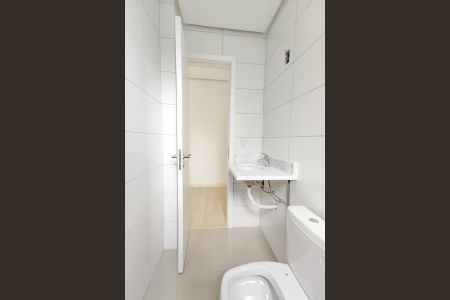 Apartamento à venda com 58m², 2 quartos e 1 vaga Apartamento à venda com 58m², 2 quartos e 1 vagaBanheiro da Suíte