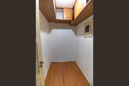 Apartamento à venda com 150m², 3 quartos e 1 vaga Apartamento à venda com 150m², 3 quartos e 1 vagaQuarto de Serviço