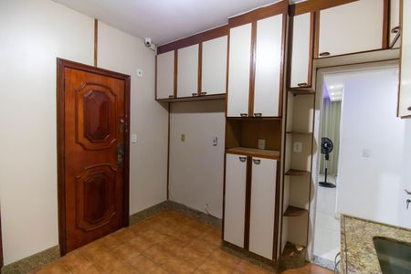 Apartamento à venda com 150m², 3 quartos e 1 vaga Apartamento à venda com 150m², 3 quartos e 1 vagaCozinha
