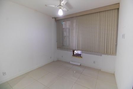Apartamento à venda com 150m², 3 quartos e 1 vaga Apartamento à venda com 150m², 3 quartos e 1 vagaSuíte