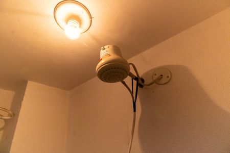 Apartamento à venda com 150m², 3 quartos e 1 vaga Apartamento à venda com 150m², 3 quartos e 1 vagaChuveiro