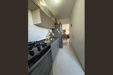 Apartamento à venda com 54m², 2 quartos e 1 vaga Apartamento à venda com 54m², 2 quartos e 1 vagaCozinha