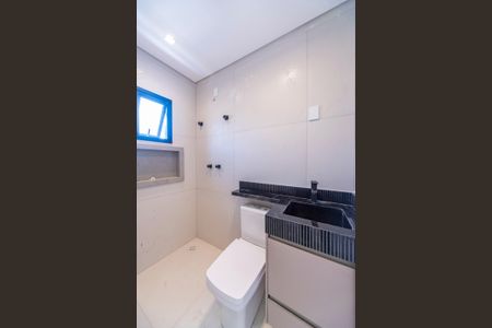 Casa à venda com 110m², 2 quartos e 2 vagas Casa à venda com 110m², 2 quartos e 2 vagasBanheiro da Suíte 1