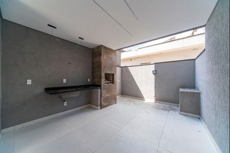 Casa à venda com 110m², 2 quartos e 2 vagas Casa à venda com 110m², 2 quartos e 2 vagasÁrea Gourmet e Área de Serviço