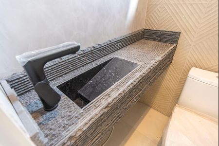 Casa à venda com 110m², 2 quartos e 2 vagas Casa à venda com 110m², 2 quartos e 2 vagasLavabo