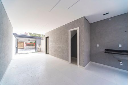 Casa à venda com 110m², 2 quartos e 2 vagas Casa à venda com 110m², 2 quartos e 2 vagasGaragem