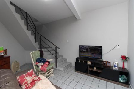 Casa à venda com 290m², 3 quartos e 3 vagas Casa à venda com 290m², 3 quartos e 3 vagasSala da  Casa 2