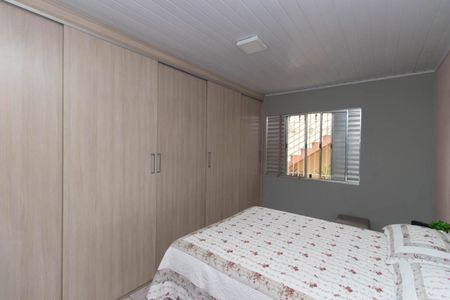 Casa à venda com 290m², 3 quartos e 3 vagas Casa à venda com 290m², 3 quartos e 3 vagasQuarto 2 Casa 1