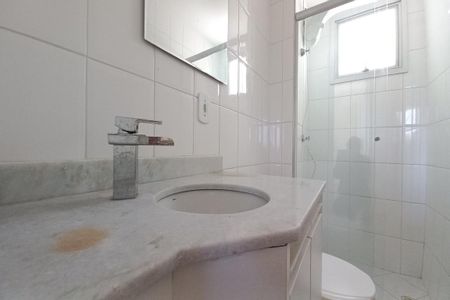Apartamento à venda com 69m², 3 quartos e 1 vaga Apartamento à venda com 69m², 3 quartos e 1 vagaBanheiro