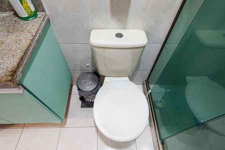 Apartamento à venda com 71m², 2 quartos e 1 vagaBanheiro da Suíte