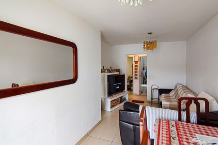 Apartamento à venda com 71m², 2 quartos e 1 vagaSala