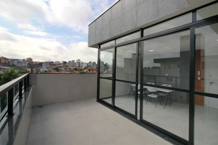 Apartamento à venda com 156m², 3 quartos e 3 vagasCobertura