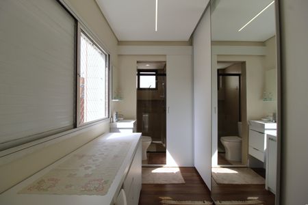 Apartamento à venda com 80m², 2 quartos e 1 vagaCloset da Suíte