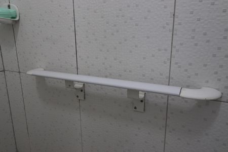 Casa à venda com 240m², 4 quartos e 4 vagasCasa 1 - Banheiro